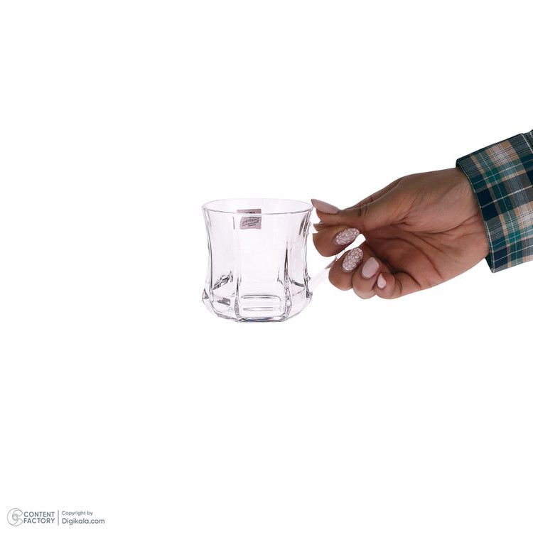 فنجان کریستال بلینک مکس مدل B144 نمای دست